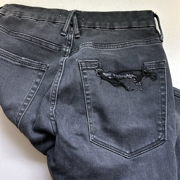 Good American Good Straight Jeans - Picture 12 of 12